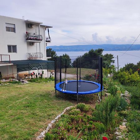Apartment With 2 Balconies And Sea View Omiš Exteriér fotografie